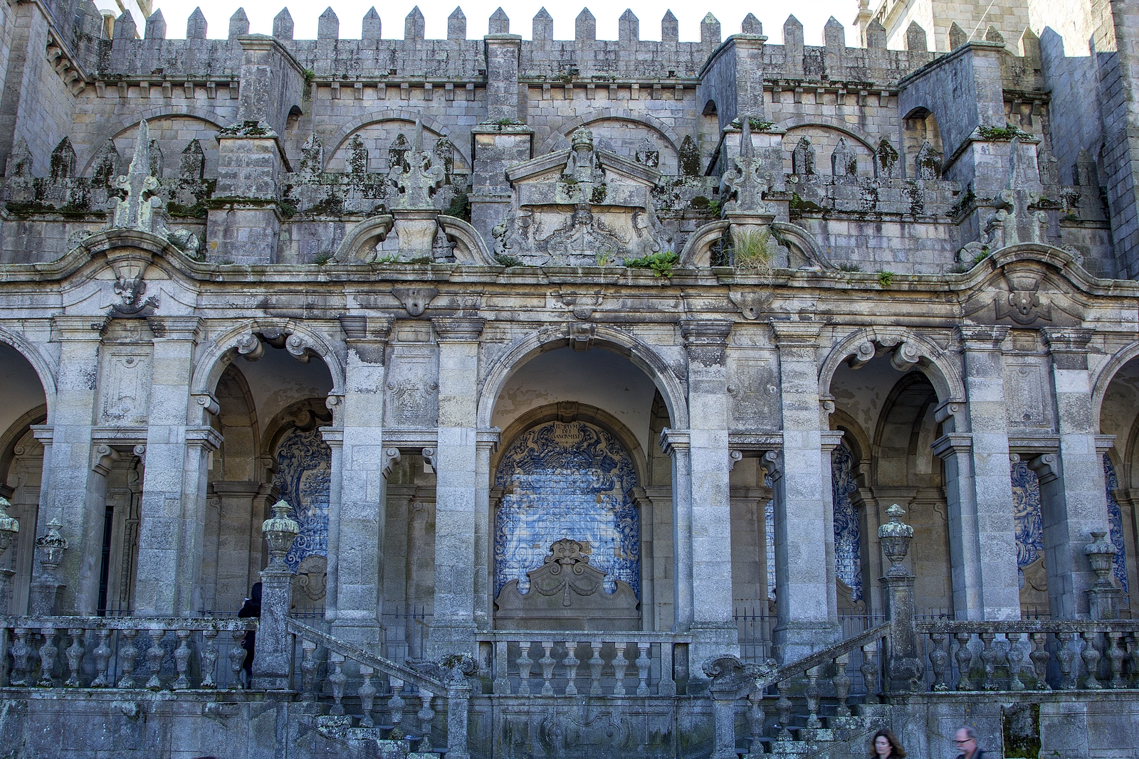 Por 09