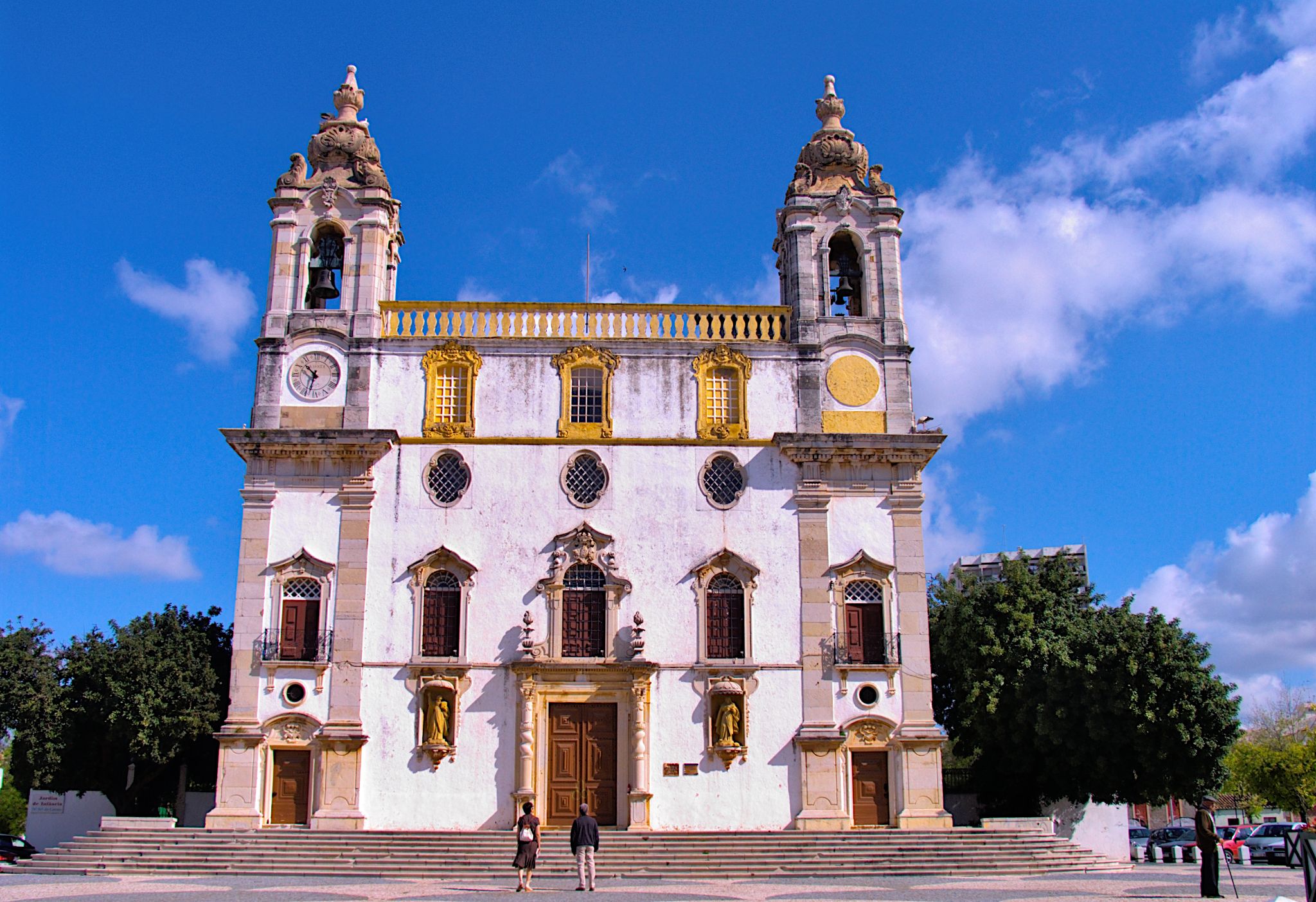 Por 26